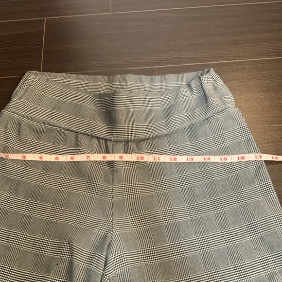 Gray Striped Pants - Picture 4 of 6